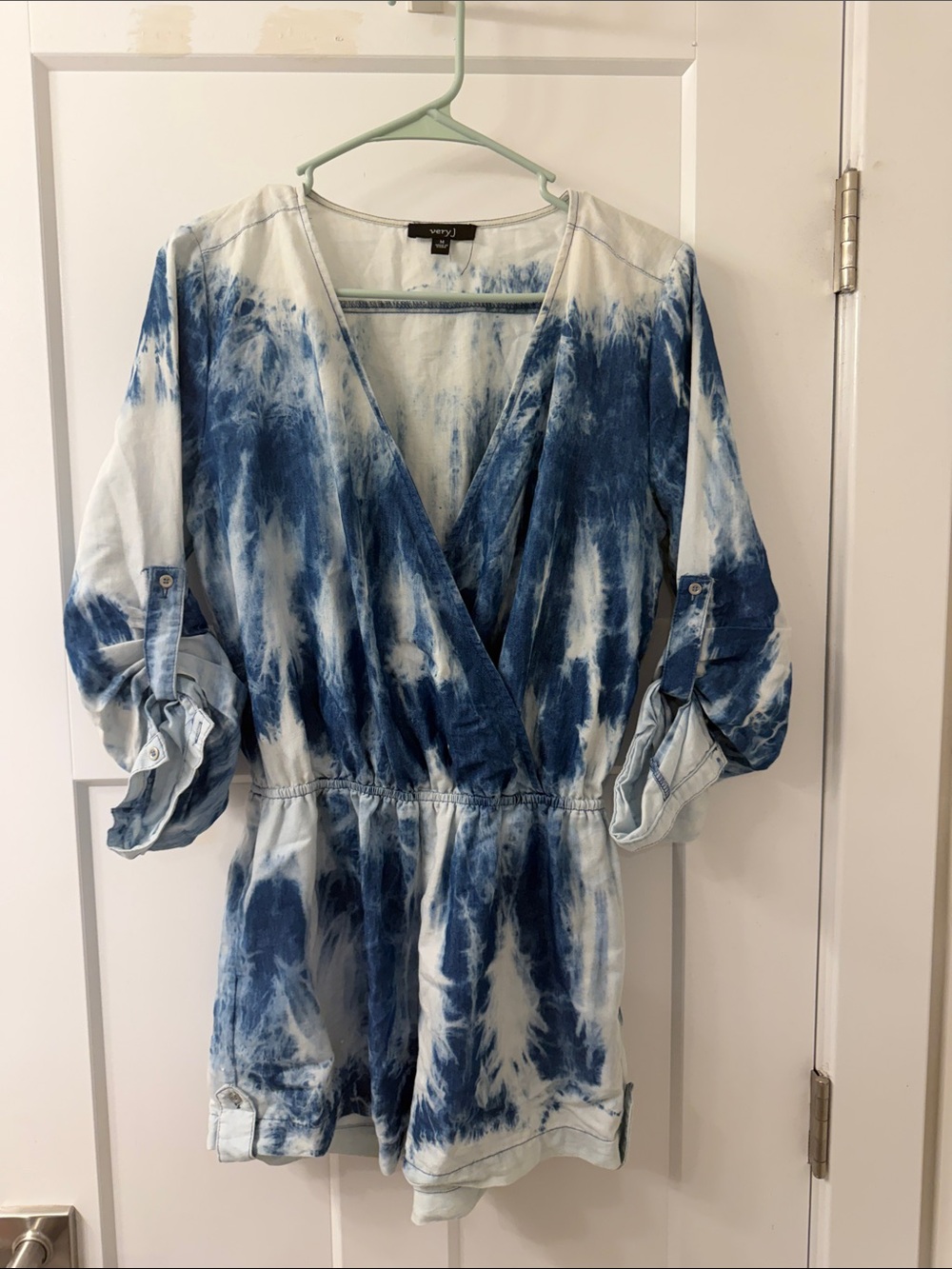 Very J Blue and White Tie-Dye V-Neck Romper